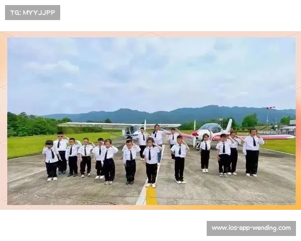 四会兰花中心助力高尔夫球员研学活动 打造体育文化融合新模式促进乡村振兴 四会兰花中心助力高尔夫球员研学活动 打造体育文化融合新模式促进乡村振兴