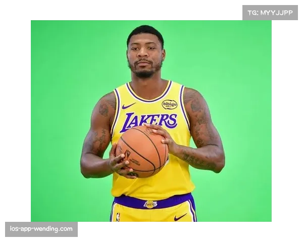 湖人季前赛轮换遇阻斯玛特首秀低迷全队磨合问题凸显