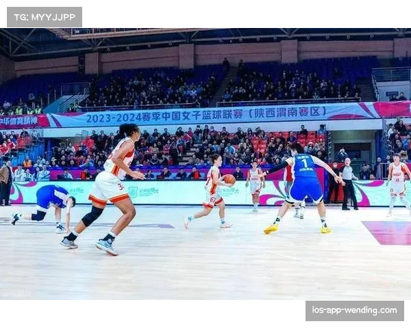 杨衡瑜27分成山东队内线支柱 中距离投篮稳定性突出